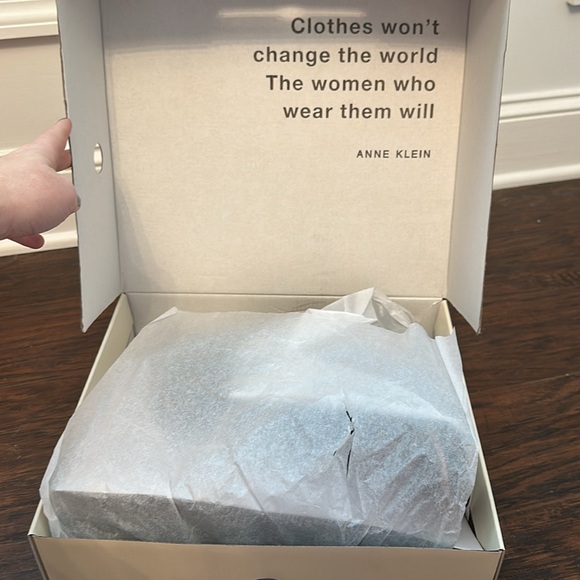 ANNE KLEIN BLACK LEATHER WATERPROOF WEDGE BOOT - Picture 4 of 5